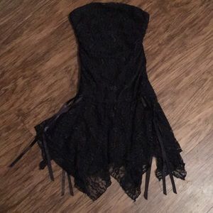 Hourglass black lace strapless dress